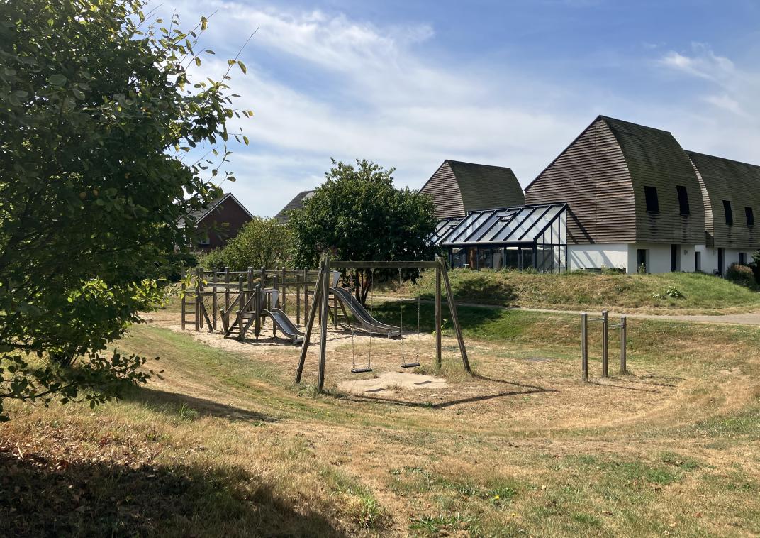 Een wadi in het midden van een speeltuin