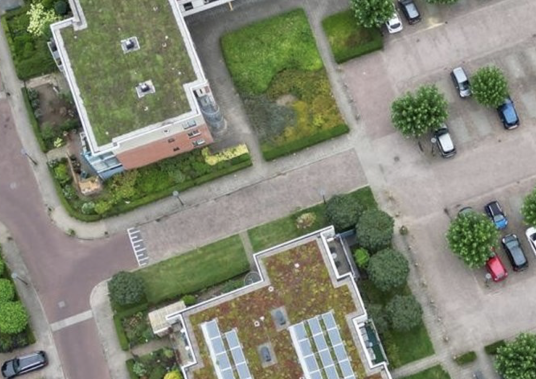 Luchtfoto van seniorencomplex De Bongerd in Ulft